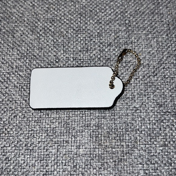 SALE!!!! Coach Hang Tag - Medium - Picture 2 of 2